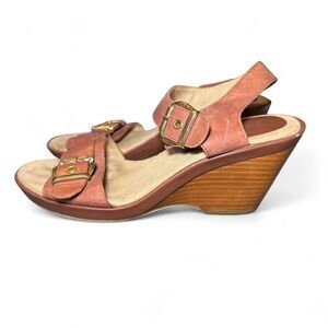 Bella-Vita Women’s Size 7M Brown Leather Wedge Sandals Buckle Strap Comfort Heel